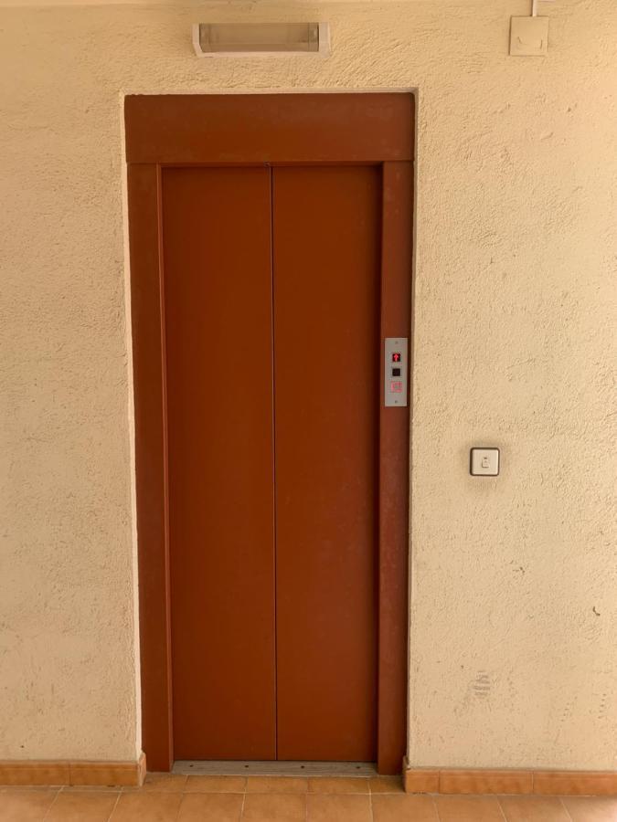 Apartamento De Playa En Santa Margarita. ロザス エクステリア 写真